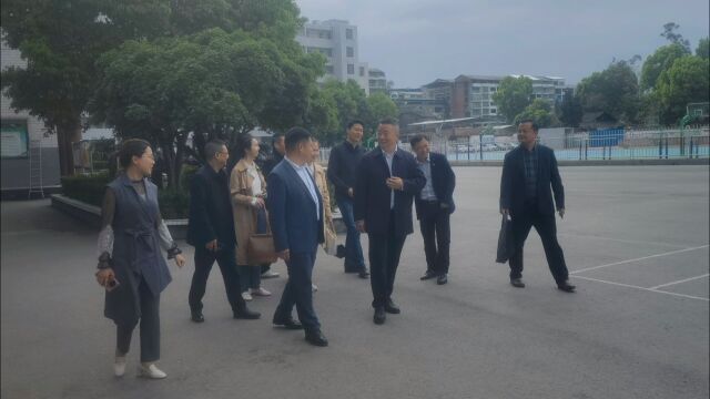 教研联谊促发展,两校交流共提升(四川省达川中学和达州市达川区石桥中学开展联合教研活动)