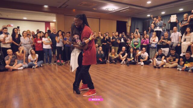 油管搬运 JOJO LET'S PLAY KIZOMBA & KATHERINE @FEELING KIZOMBA 2022