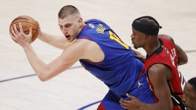 NBA总决赛历史中仅16年骑士完成过1-3翻盘夺冠！大数据预测：掘金夺冠概率升至97%，热火仅剩3%