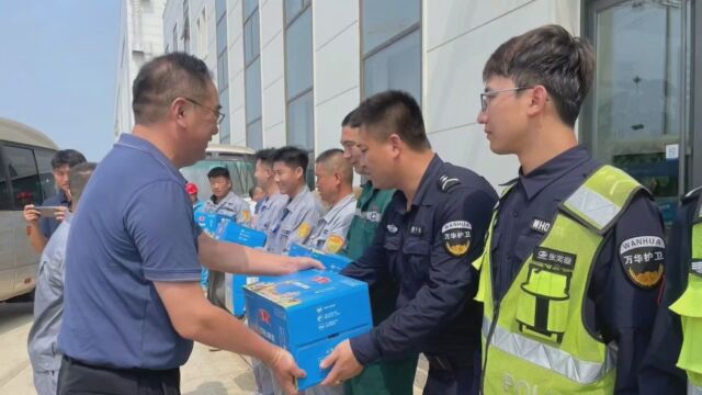 烟台市总工会“夏送清凉”走进重点工程项目