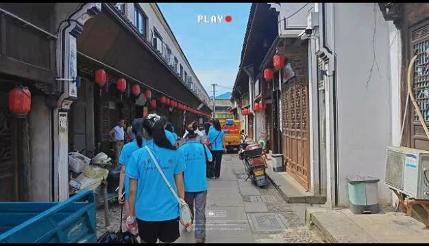 浙江广厦建设职业技术大学”绿野乡踪“前往吴良村进行调研活动