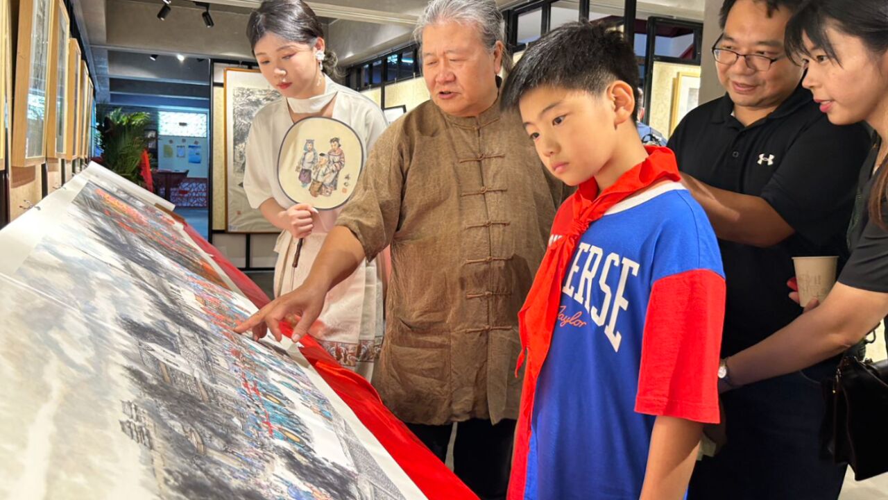 北京角楼图书馆举办 “祥瑞中国”杨信师生主题作品联展