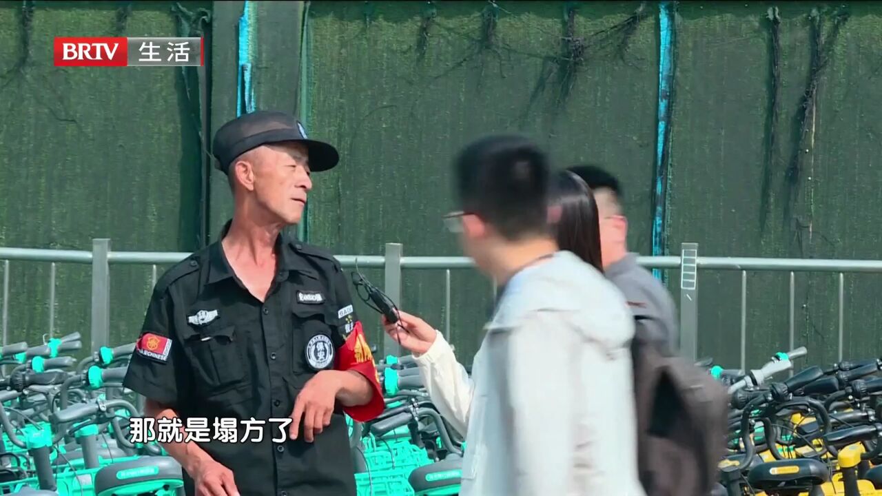 十里河桥下突发塌陷,相关部门紧急抢修