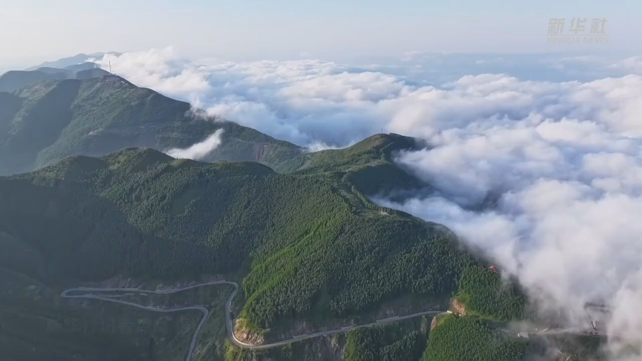 宁夏六盘山云海惹人醉