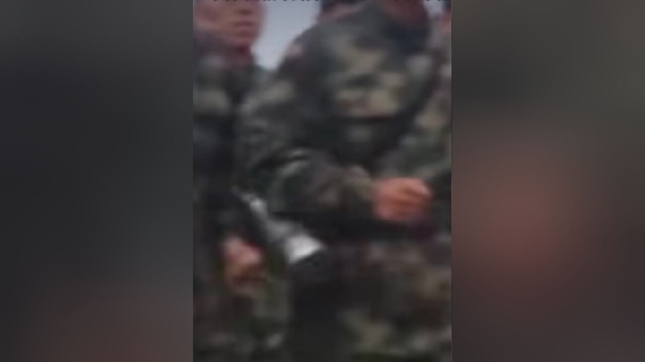 昆明19岁男子拒服兵役被部队除名并受8项惩处,个人户籍备注“拒服兵役”永久字样