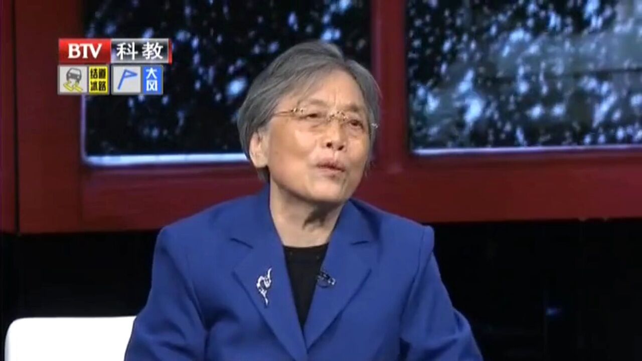 周总理去世后,天津红桥区服装二厂,送了邓颖超一份特别的礼物