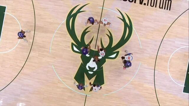NBA常规赛：尼克斯vs雄鹿英文原声全场回放