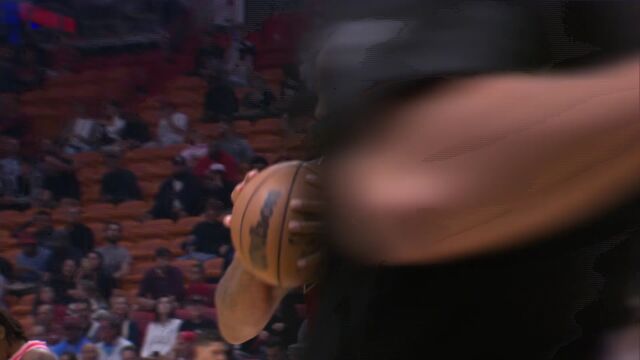 公牛116-108热火 德罗赞37+9带队逆转
