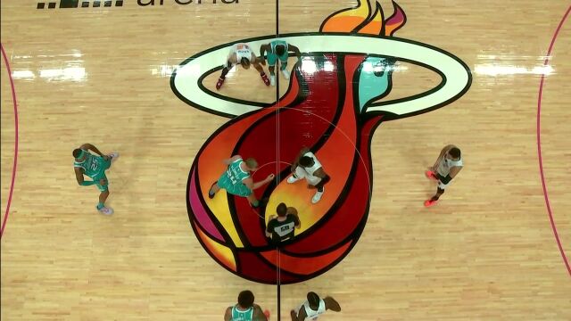 NBA常规赛：黄蜂vs热火第1节原声解说回放