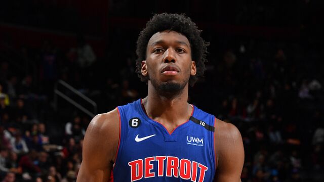 怀斯曼vs黄蜂集锦 12投8中得到16分13篮板难阻失利