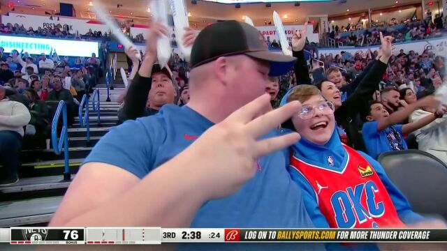 风云突变！篮网遭遇得分荒 雷霆瞬间反超10分