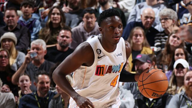 奥拉迪波vs爵士集锦 替补登场23分 惊天隔扣惊世骇俗