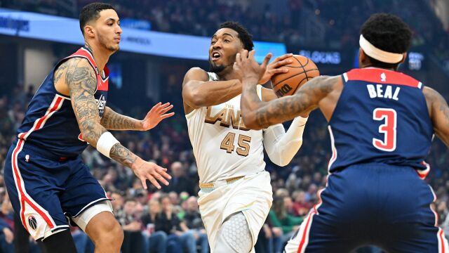 NBA常规赛：奇才vs骑士英文解说全场回放