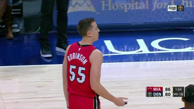 NBA常规赛：热火vs掘金第3节英文原声回放