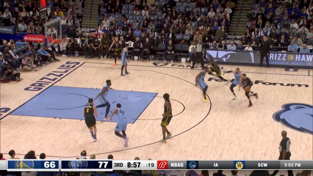 差点晃倒狄龙 库里极致脚步命中三分