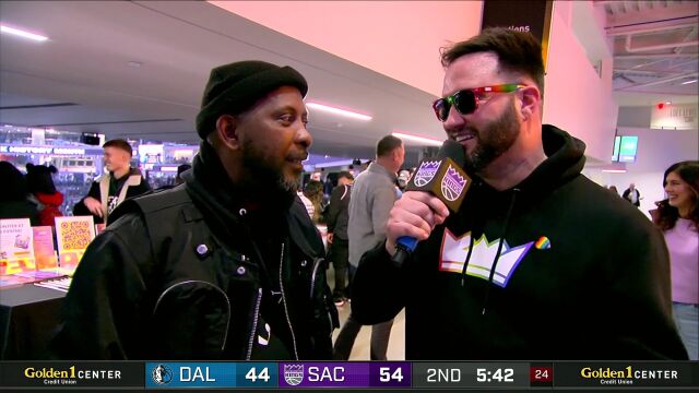 独行侠vs国王第2节英文原声回放