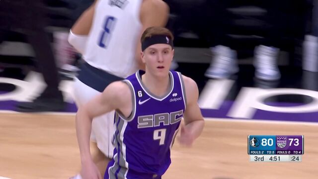 手感来了挡都挡不住 赫尔特底角架炮三分轰炸篮筐