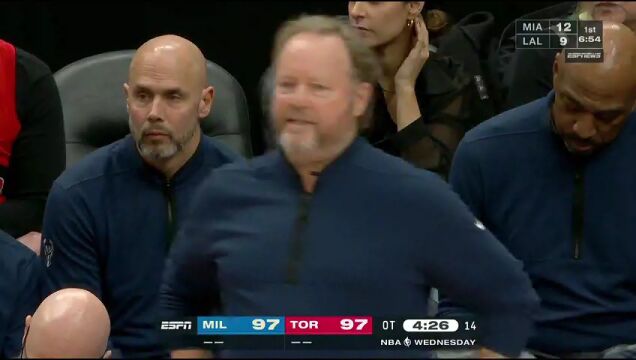 NBA常规赛：雄鹿vs猛龙加时赛中文解说回放