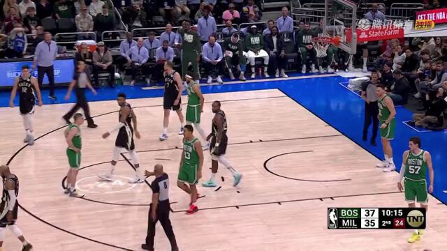 NBA常规赛：凯尔特人vs雄鹿第2节中文解说回放