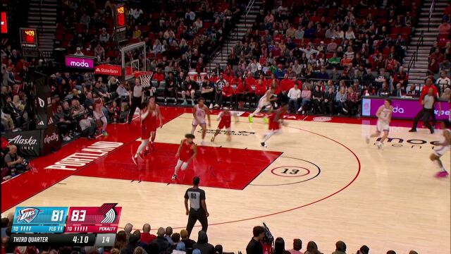 扶摇直上九万里 夏普平地而起战斧劈扣