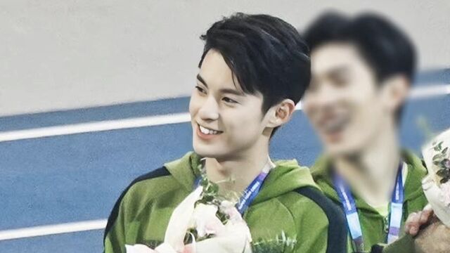 厨刀与小青椒一日的料理帖