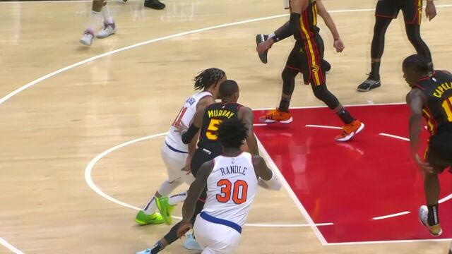 NBA常规赛：尼克斯vs老鹰第2节 中文解说回放