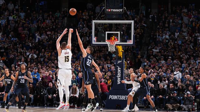 到点儿下课！约老师撤步读秒三分杀人诛心