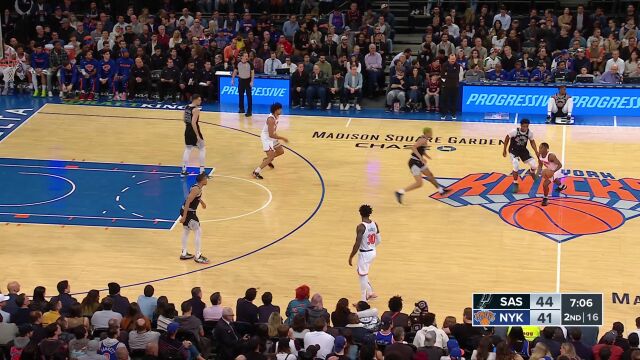 马刺vs尼克斯精华纯享 布伦森狂揽38分复仇马刺