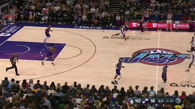 NBA常规赛：费城vs爵士第4节英文原声回放