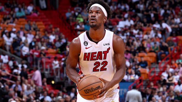 巴特勒vs公牛集锦 31分硬汉表现率领热火取胜