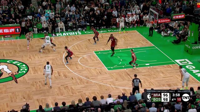 塔图姆炮弹直塞精准连线 格威一飞冲天挂筐暴扣