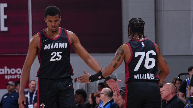热火91-72雄鹿 热火全面压制19分大胜雄鹿
