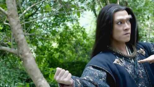 花千骨:单春秋话还没说完,夏紫熏就让他交出卜元鼎,马上动手!