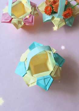 亲子折纸：2个正方形搞定一个八角纸花篮