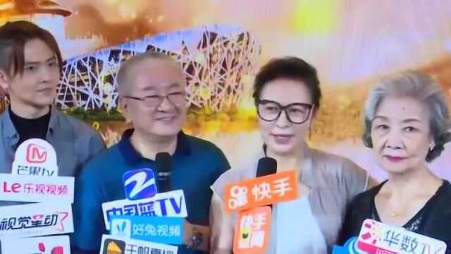 梁冠华吕中新戏再合作刘佳领衔众戏骨齐聚《远方的家》