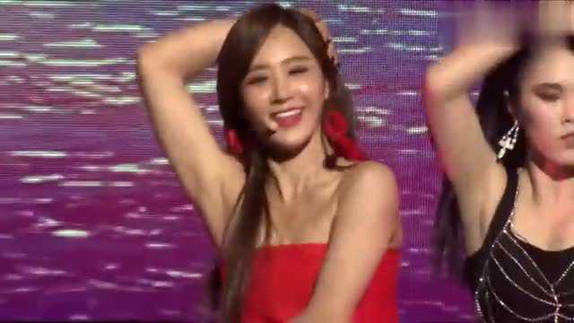 少女时代 权侑莉新曲发布会现场首秀,洗脑旋律听后上瘾