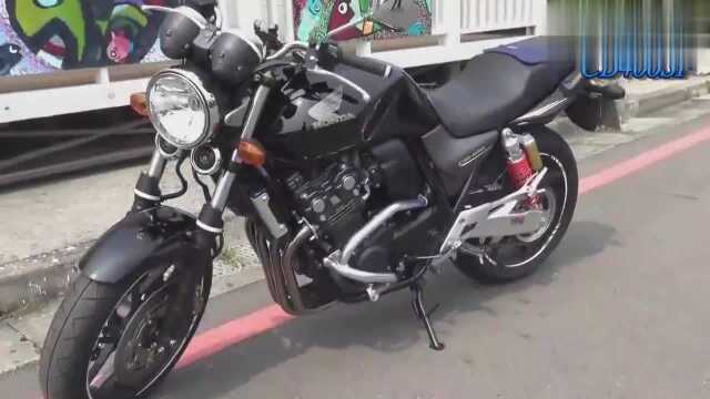 实拍本田CB400SF