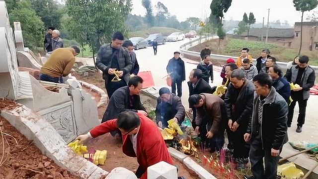 拜祖坟、祭祖先,张氏家族跨越两百年、历经七代人在重庆找到族根