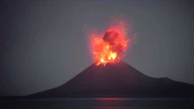 火山喷发瞬间,太震撼了