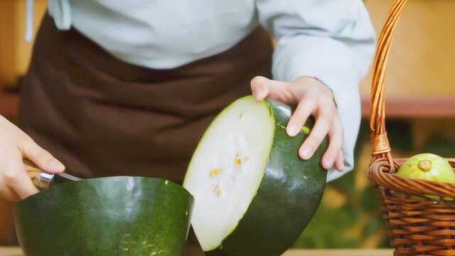 绿色蔬菜十分火爆,但冬瓜的营养和功效也不比绿菜差