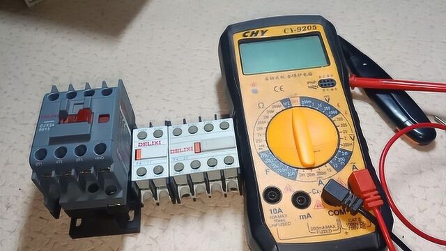怎样区分接触器常开和常闭?很多初学电工还不知道,老电工教给你