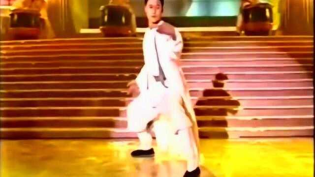 2003年吴京香港表演太极拳 行云流水 台下尖叫掌声不断