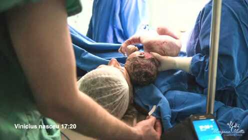 实拍孕妈妈艰难的剖腹产生子前后过程！每一对母子都是生死之交