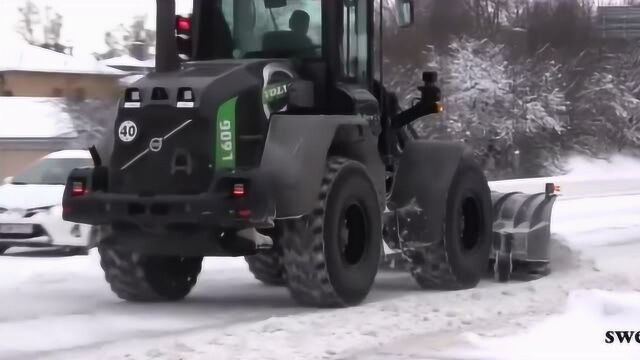 这样的铲雪速度真的惊人无比