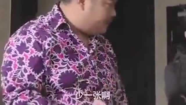 搞笑电影喜剧片段——绿帽子带着有的高度,出人意料