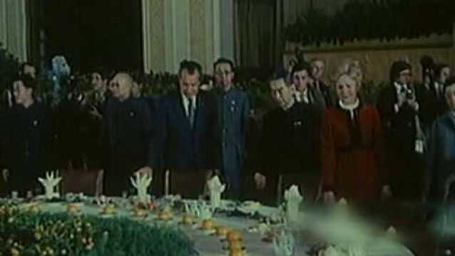 1972年2月21日晚,人民大会堂举办盛大国宴,欢迎尼克松