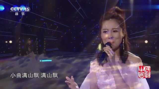 美女刘珈彤现场一首《牧羊曲》曲调悠扬,歌声唯美