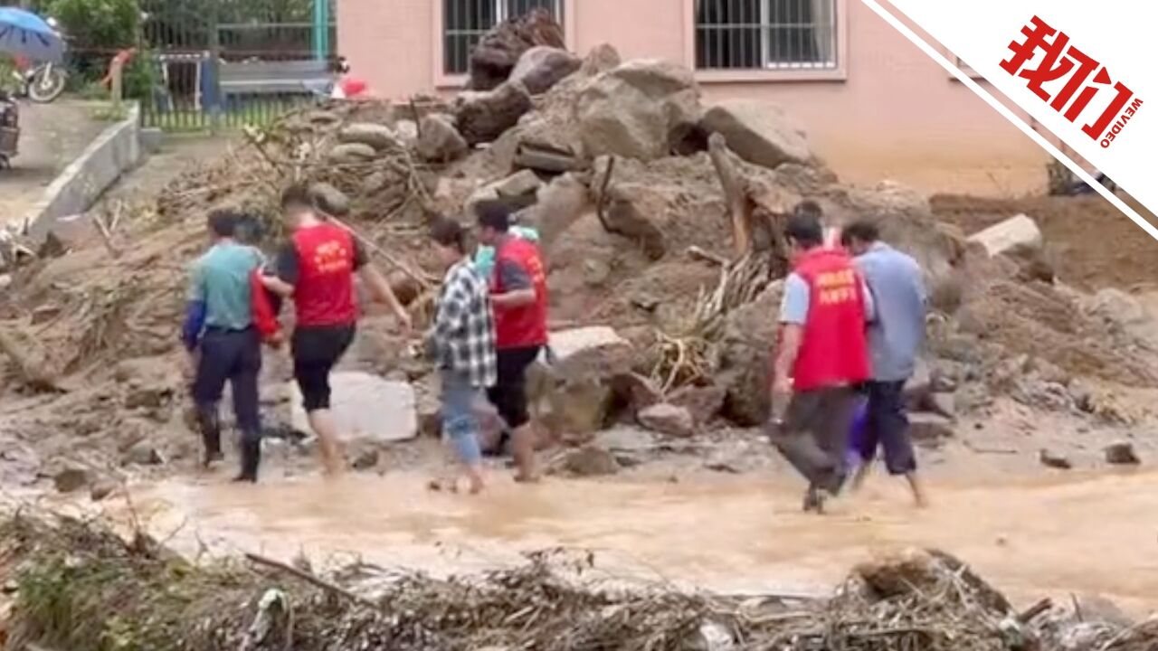 广西岑溪强降雨致2人死亡紧急避险转移47人 当地正开展河道清淤排查地灾隐患