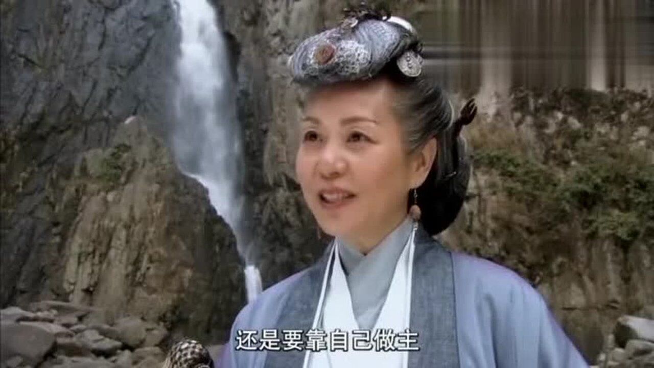 薛丁山:黎山老母试探樊梨花武功,没想到被她轻松化解,真是厉害