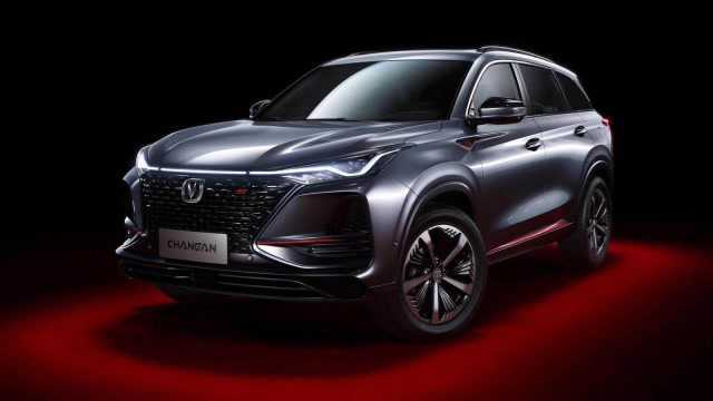 国产再上“精品”SUV!比宝马X3亮眼,2.0T动力满足国六排放